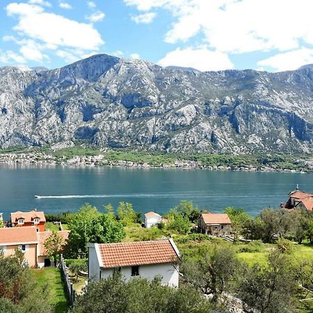 Apartments Krivokapic Prcanj With Bay View Cattaro Esterno foto