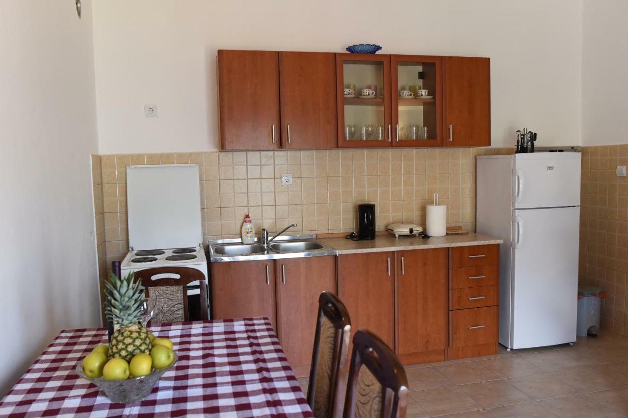 Apartments Krivokapic Prcanj With Bay View Cattaro Esterno foto